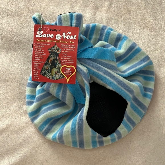 Polly's Love Nest for Pet Birds